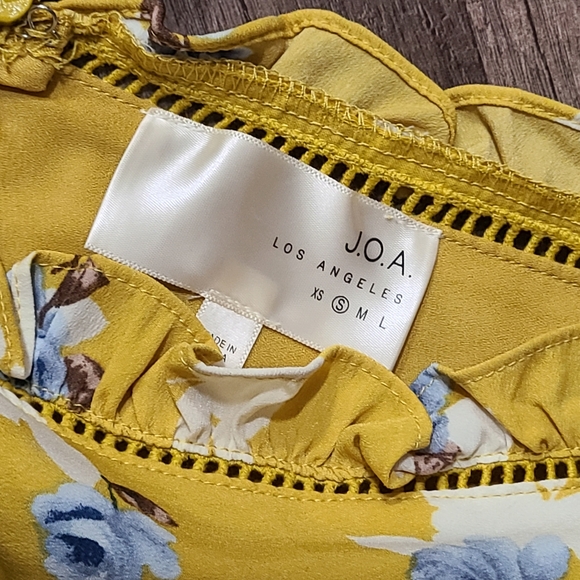 J.O.A. Yellow Floral Print Dress - Picture 6 of 9